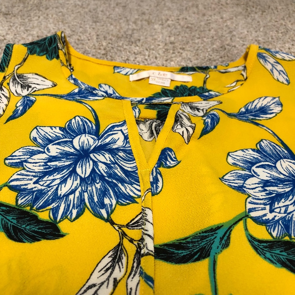 Yellow dress top.
